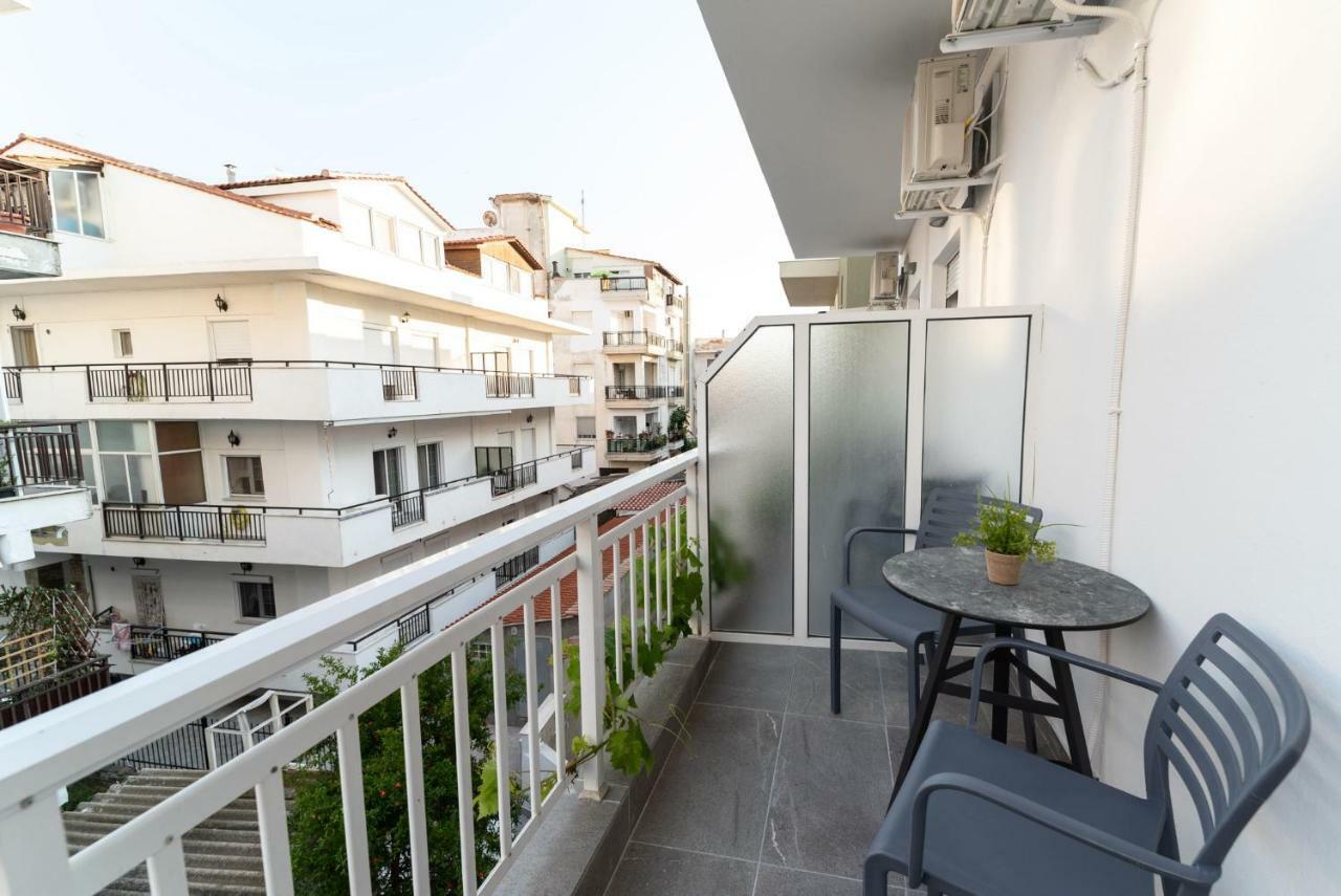 Apartament Atlantis "Pleasure By The Sea" Peraía Zewnętrze zdjęcie